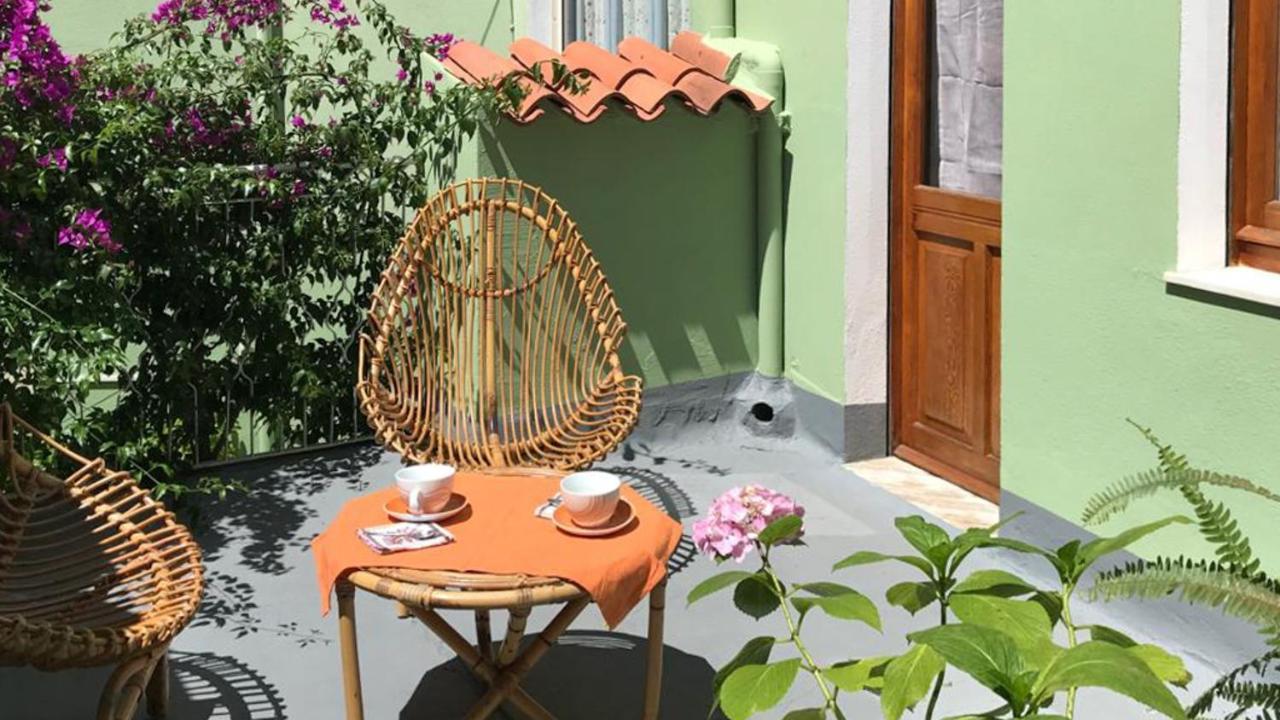 Casa Vacanze Zarinu Orgosolo Exterior photo